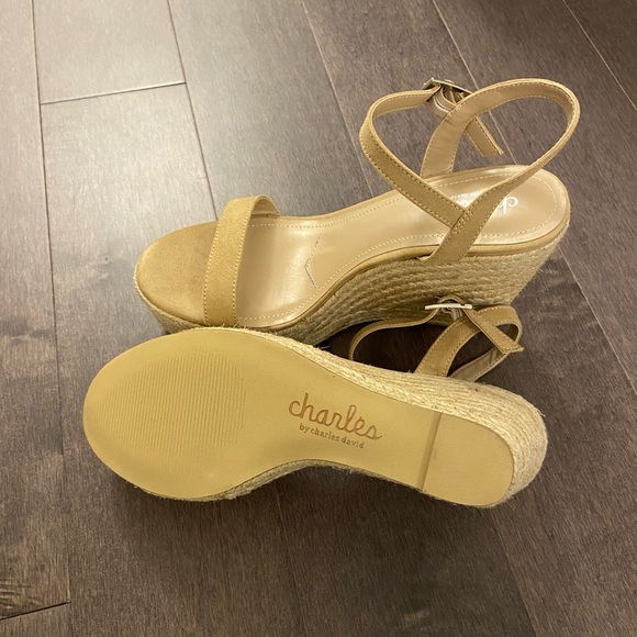 Charles by Charles David Wedge Sandals (Size 8.0) - Picture 3 of 3